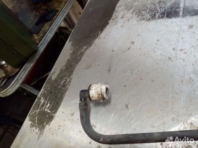 Топливный шланг. На рампу Форсунок. Форд Фокус 1 1