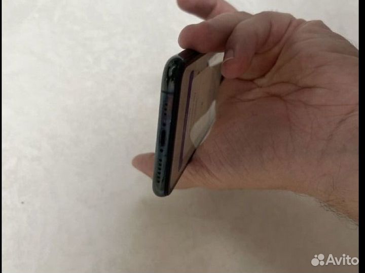 iPhone 11 Pro, 64 ГБ