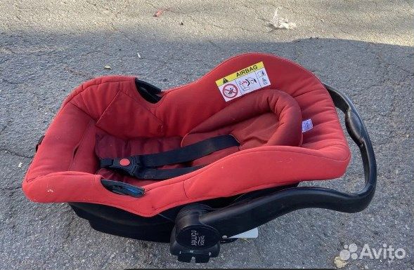 Детское автомобильное кресло britax