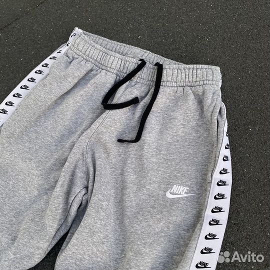 Штаны Nike с лампасами оригинал