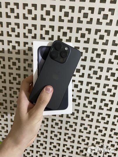 iPhone 15 Pro, 128 ГБ