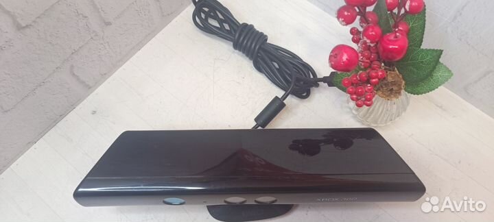 Сенсор движений Kinect для Xbox 360