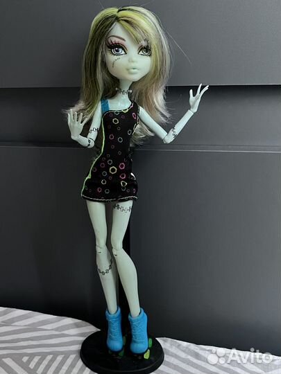 Кукла монстр хай френки штейн