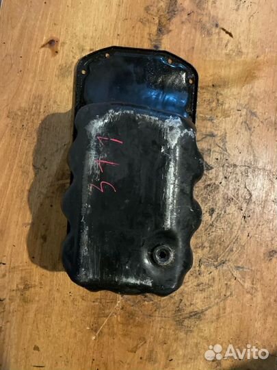 Поддон двигателя Peugeot 308 T7 EP6 (5F01)