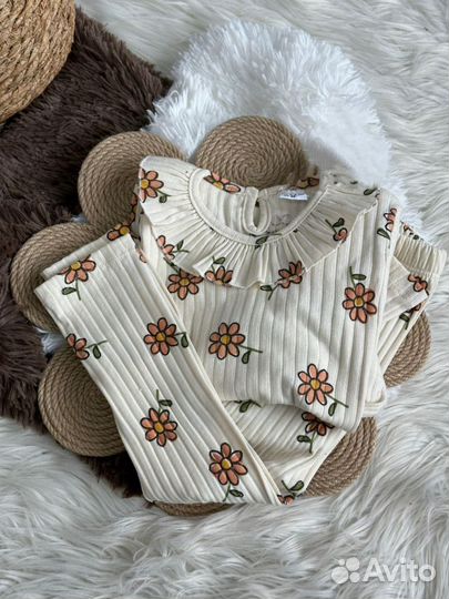 Костюм zara для девочки 128-134