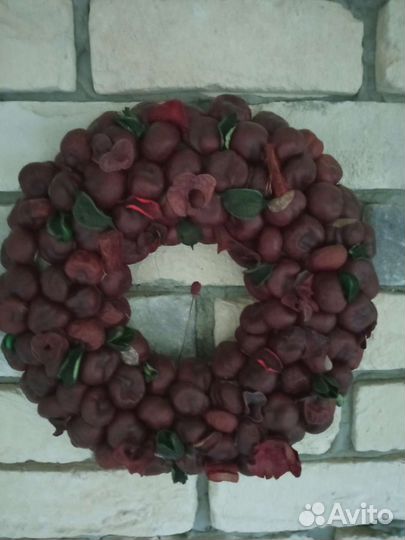 Венок интерьерный