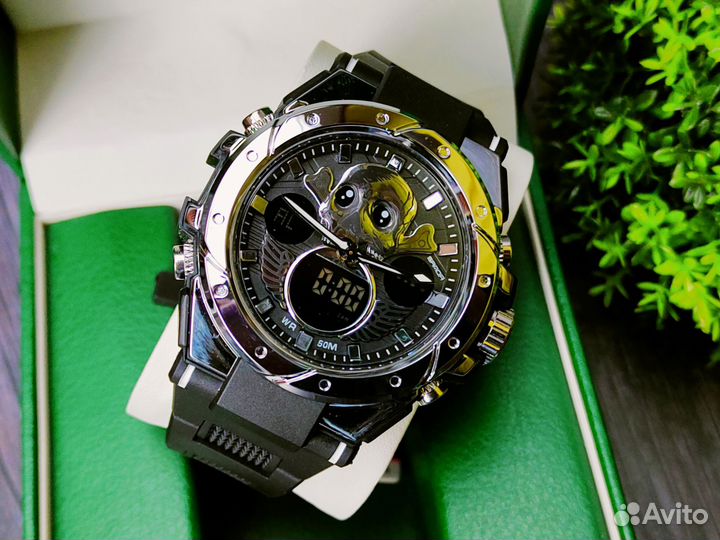 Мужские спортивные часы