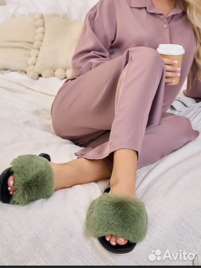 Женские домашние тапочки