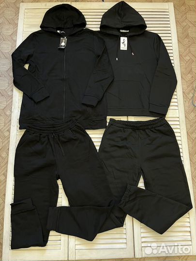 Костюмы новые 50/52