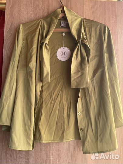 Атласная блузка женская