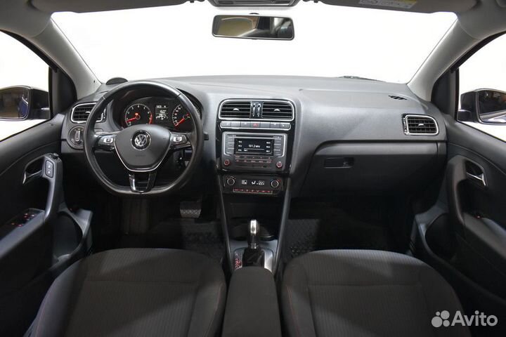 Volkswagen Polo 1.6 AT, 2017, 30 000 км