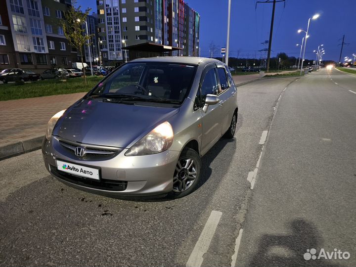 Honda Fit 1.3 CVT, 2004, 243 000 км