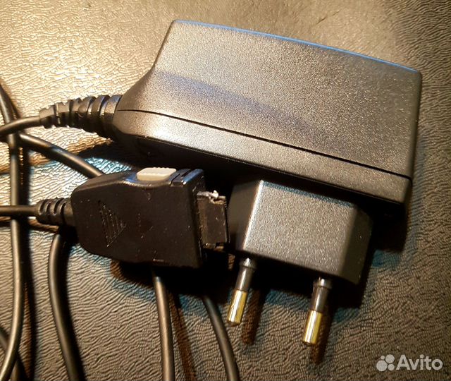 Зарядка TopStar аср-12Е для телефона