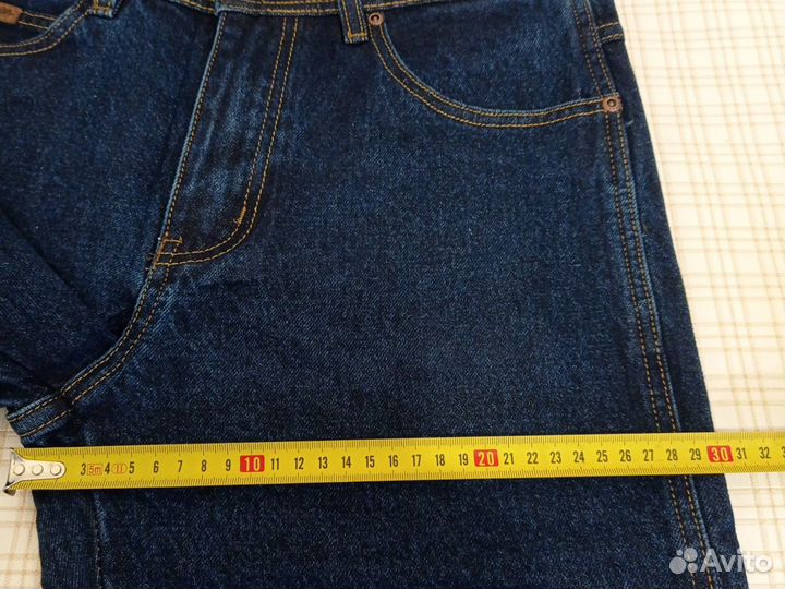 Джинсы Wrangler W32 L32 cotton Regular