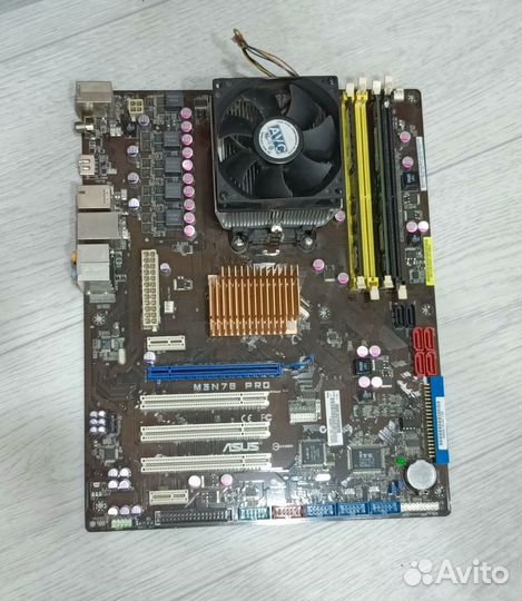 Материнская плата с процессором и памятью Asus amd