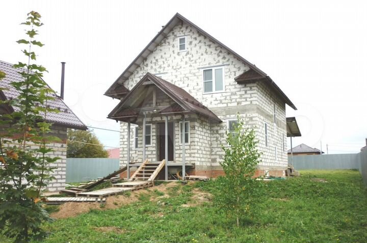 Дом 226 м² на участке 12 сот.