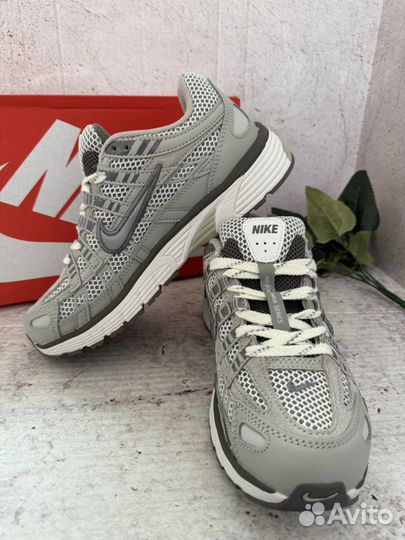 Nike P-6000 Premium Light Iron Ore, grey