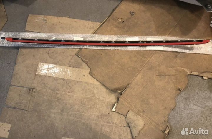 Накладка крышки багажника Opel Meriva