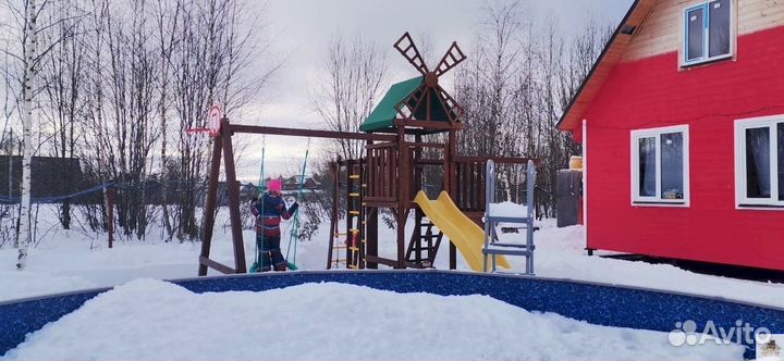 Детская площадка для зимы и лета