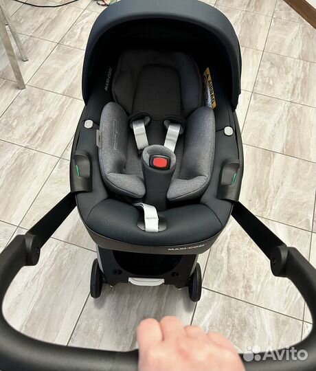 Автокресло Maxi-Cosi Pebble 360