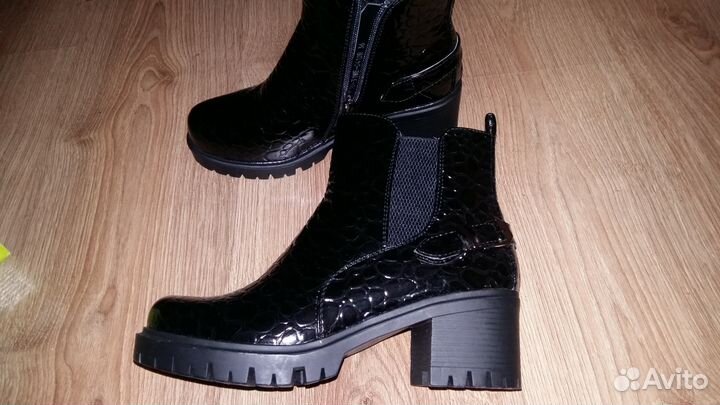 Новые черные полусапожки ботильоны 36-36,5 р