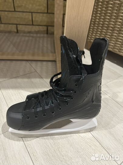 Коньки детские 39 размер новые