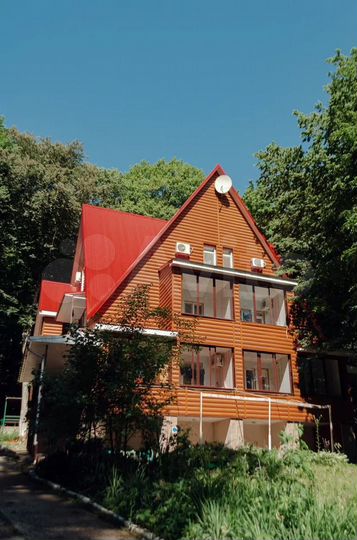 Гостиница, 410 м²