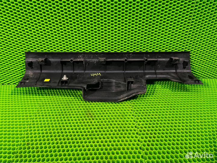 Накладка порога левая Acura Rdx TB1 K23A1 2008