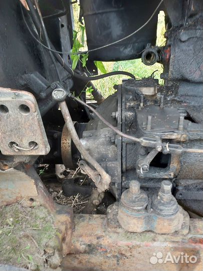 Трактор дт75