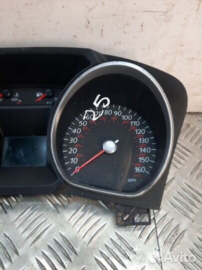 Щиток приборов (приборная панель) Ford Mondeo