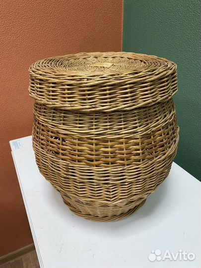 Корзина плетеная из натуральной ивовой лозы