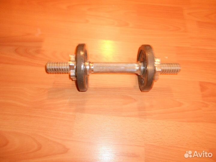 Гриф гантели блины