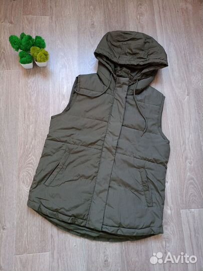 Жилетка утепленная С:0 cotton ON Европа