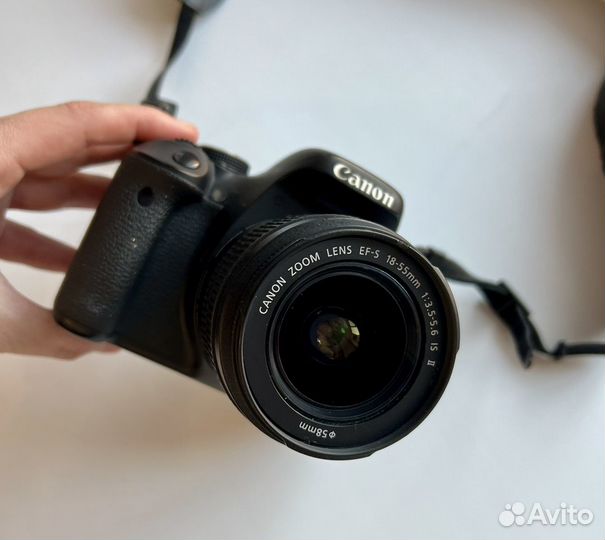 Зеркальный фотоаппарат canon EOS 600d