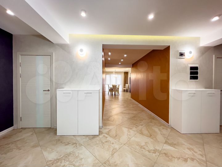 4-к. квартира, 170,4 м², 3/4 эт.