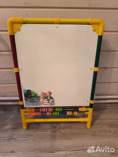 Магнитно-меловая доска