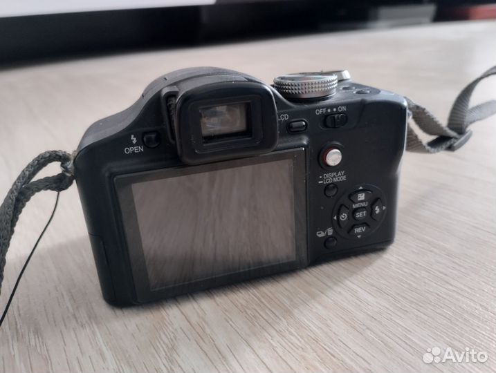 Цифровой фотоаппарат