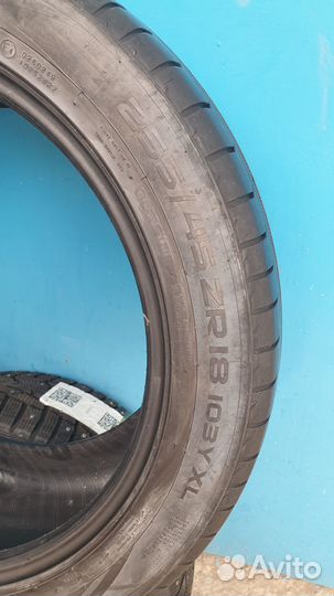 Nokian Tyres Hakka Black 255/45 R18