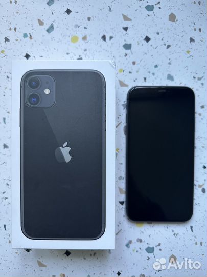 iPhone 11, 64 ГБ