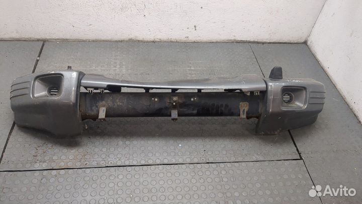 Бампер Mitsubishi Pajero, 1997