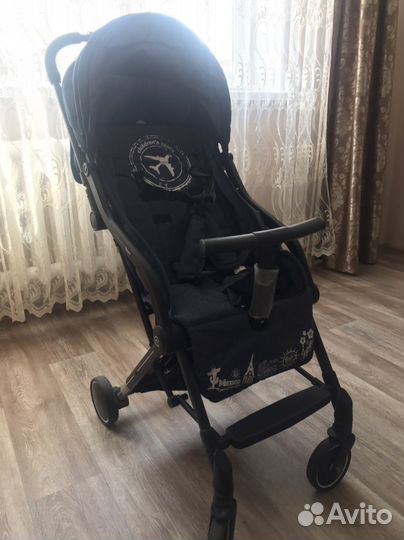 Прогулочная коляска tour