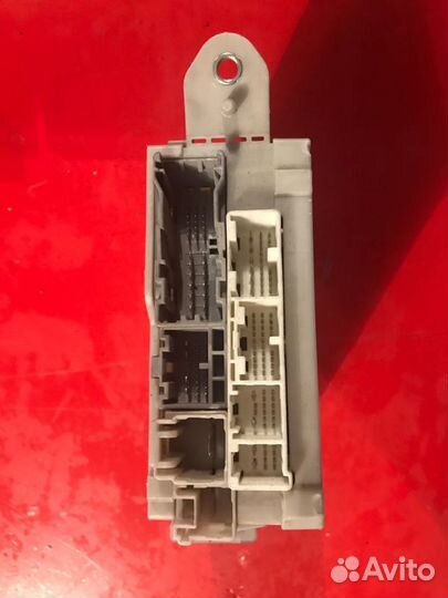 Блок предохранителей Lexus Ls 600