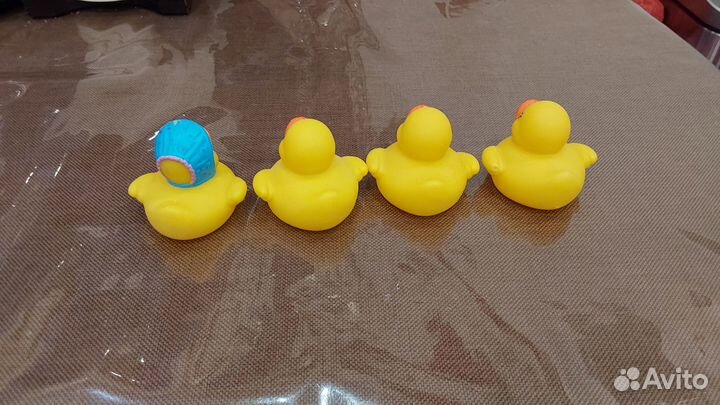 Уточки набор резина 4 шт 1999 год