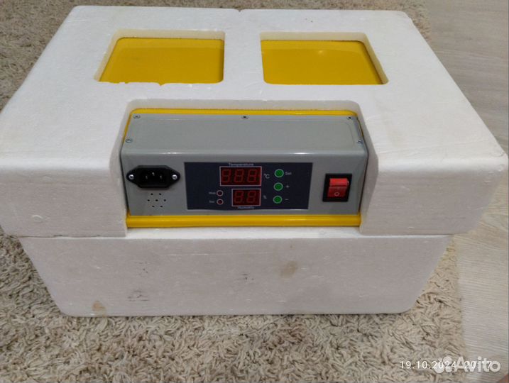 Инкубатор wq-24