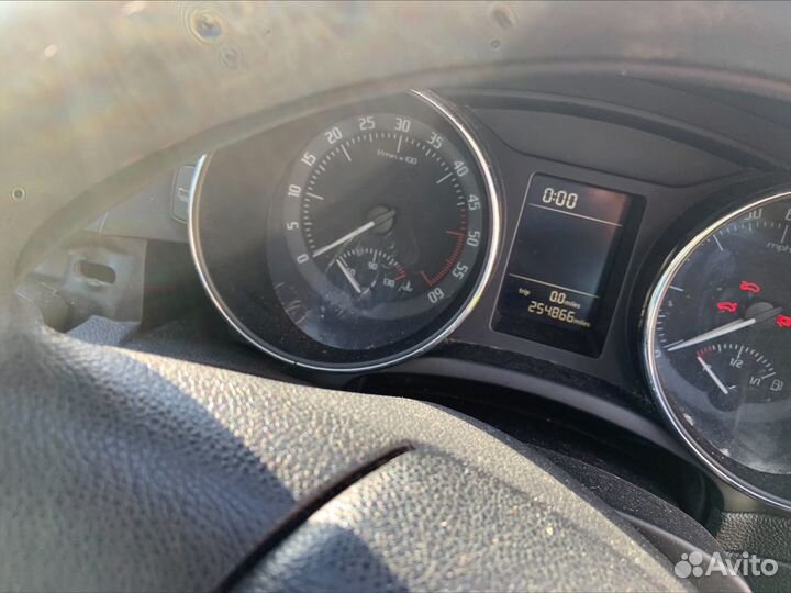 Бачок омывателя skoda superb 2