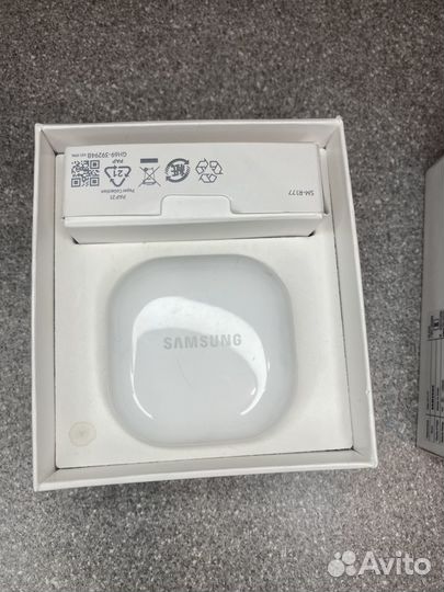 Беспроводные наушники Samsung Galaxy Buds2