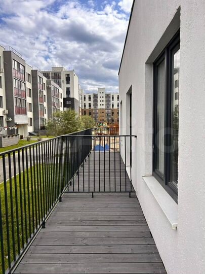 4-к. квартира, 94,9 м², 1/2 эт.