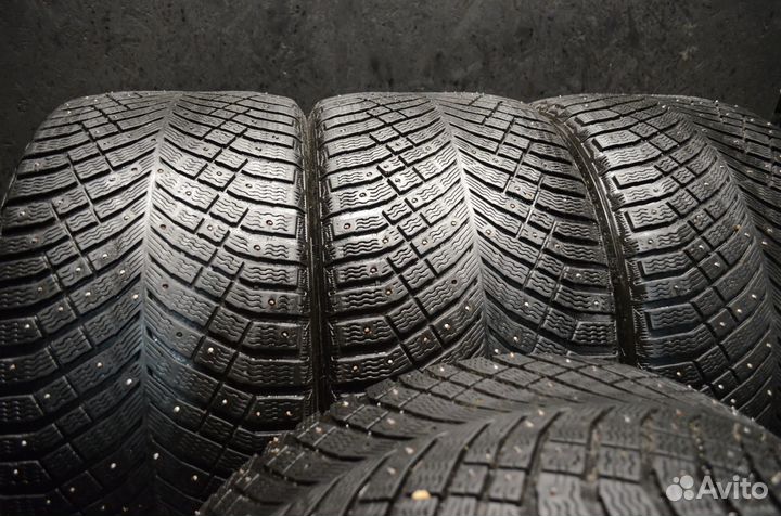 Michelin X-Ice North 4 SUV 295/35 R21 107T
