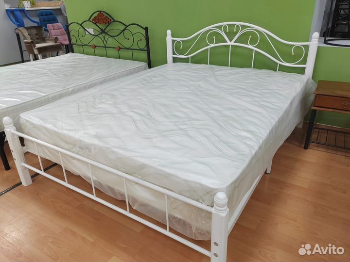 Кованная кровать