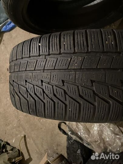 Nokian Tyres WR 235/45 R17